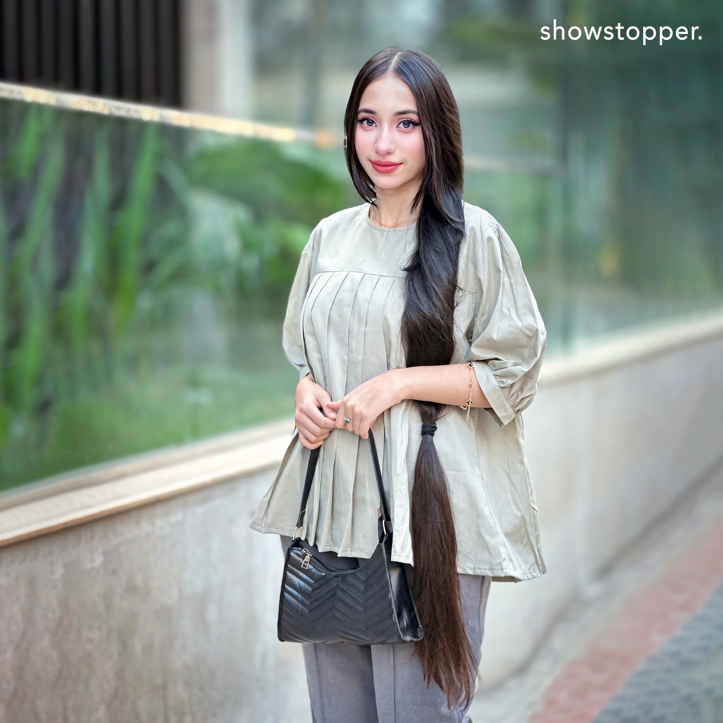 Showstopper Pastel Olive Tops Woman 1024 000341